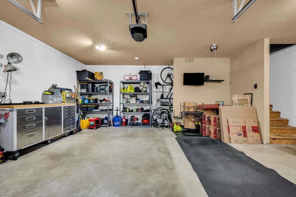 533 Summit View Circle Clarksville TN 37043