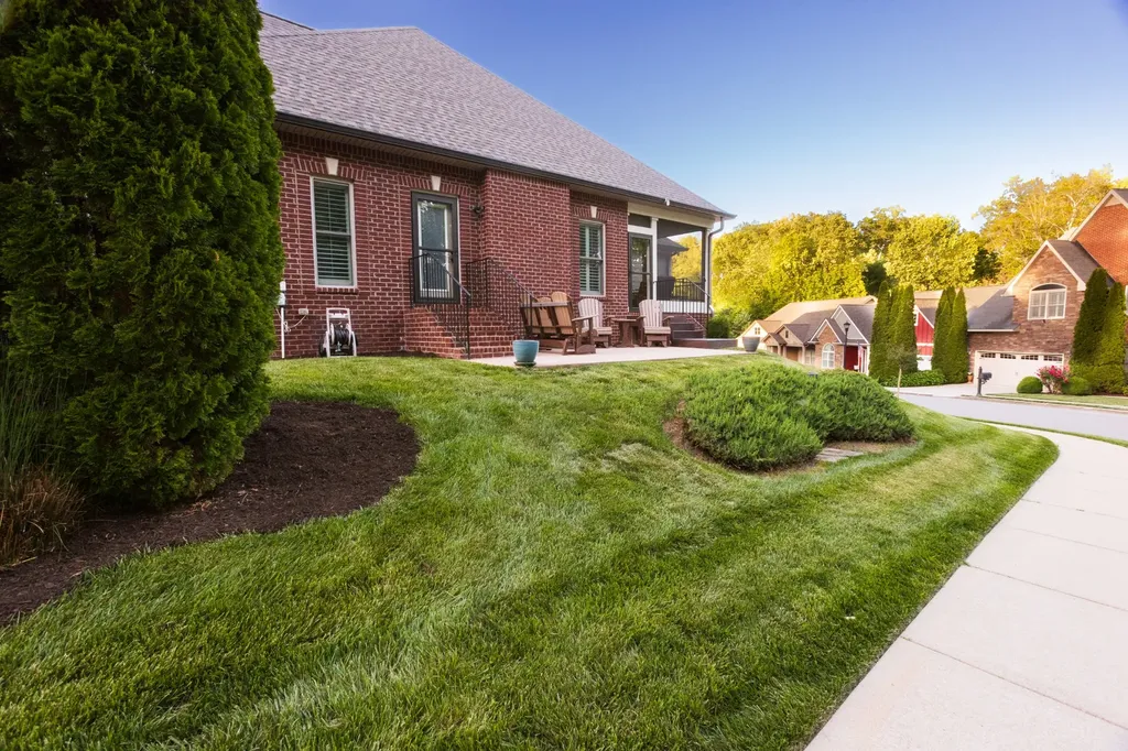 533 Summit View Circle Clarksville TN 37043