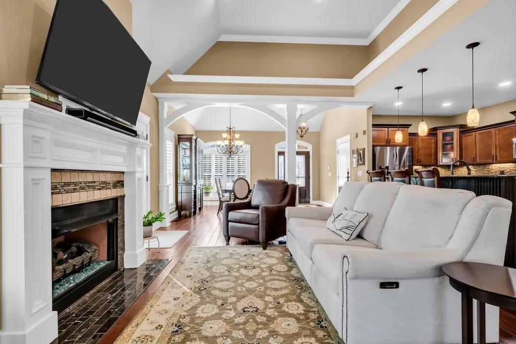 533 Summit View Circle Clarksville TN 37043