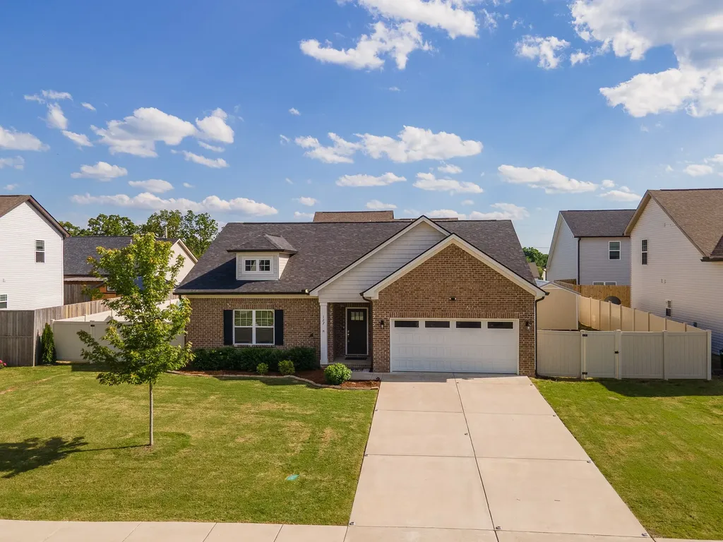 127 Bell Circle White Bluff TN 37187