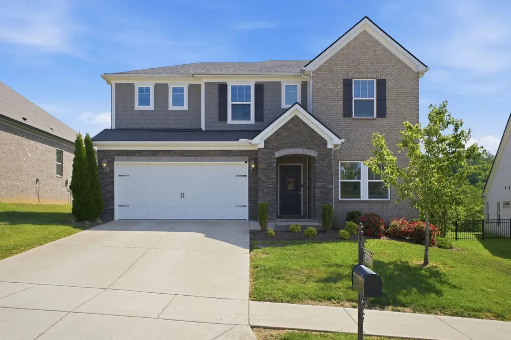 531 Fall Creek Circle Goodlettsville TN 37072