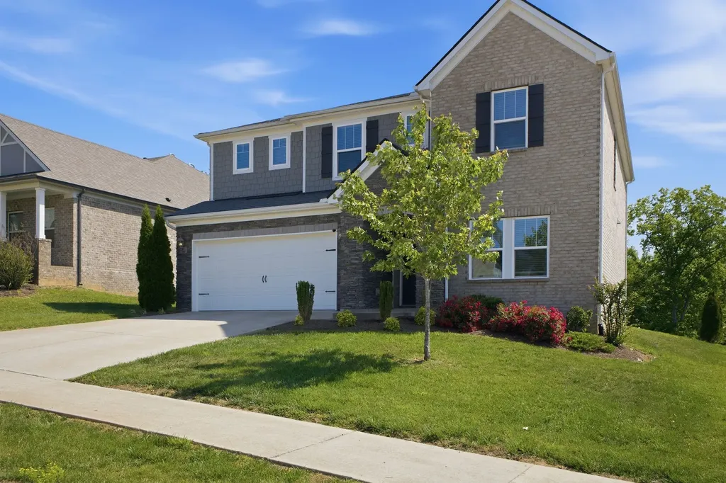 531 Fall Creek Circle Goodlettsville TN 37072