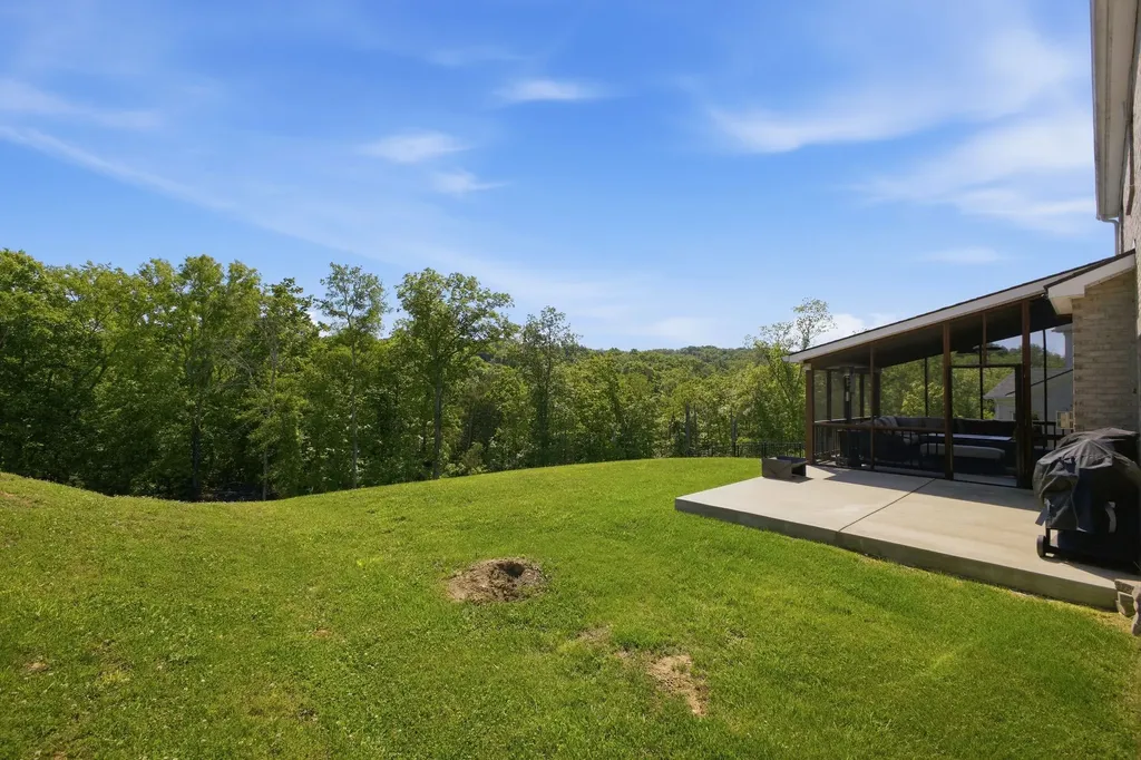 531 Fall Creek Circle Goodlettsville TN 37072
