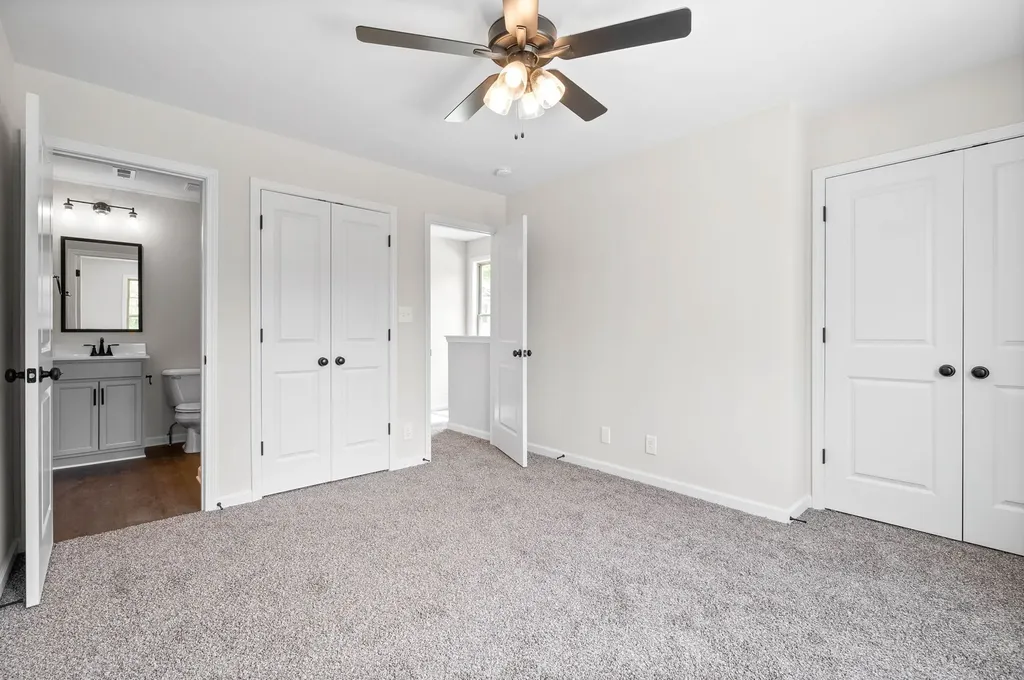 925 Greenwood Avenue Clarksville TN 37040