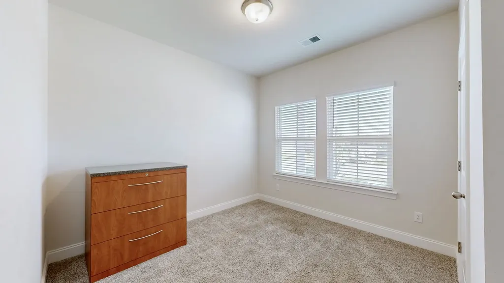1248 Dutch Peak Lebanon TN 37090