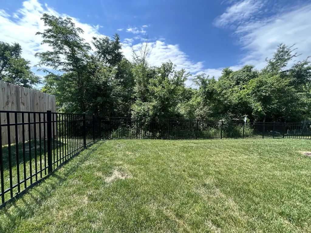 1248 Dutch Peak Lebanon TN 37090