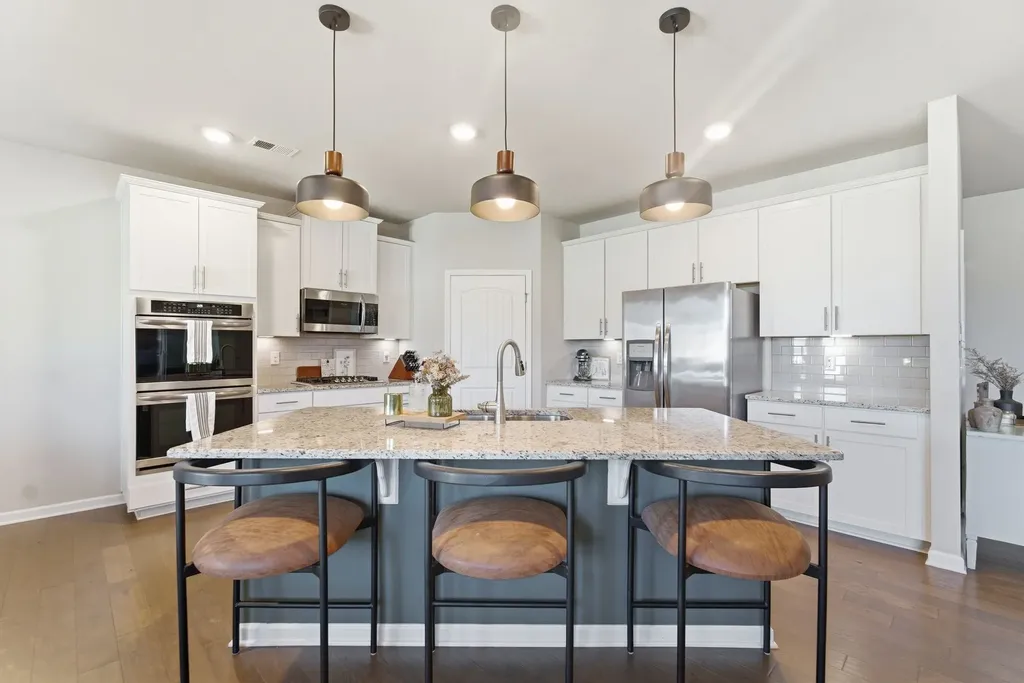 1110 Locus Lane Murfreesboro TN 37128