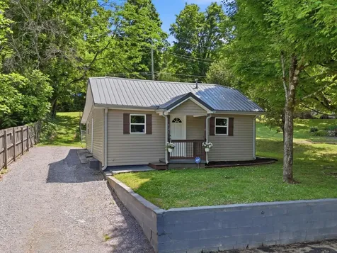 121 Sharp Road Athens TN 37303