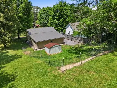 121 Sharp Road Athens TN 37303