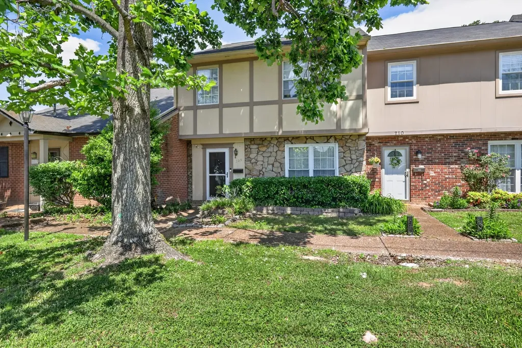 5601 Country Drive Nashville TN 37211