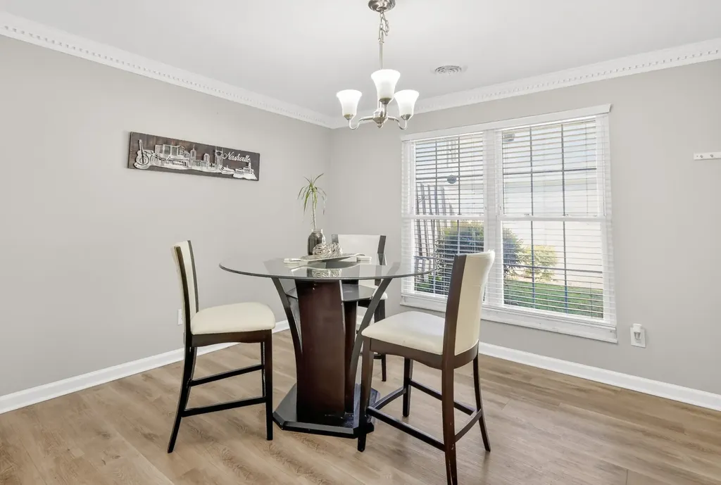 5601 Country Drive Nashville TN 37211