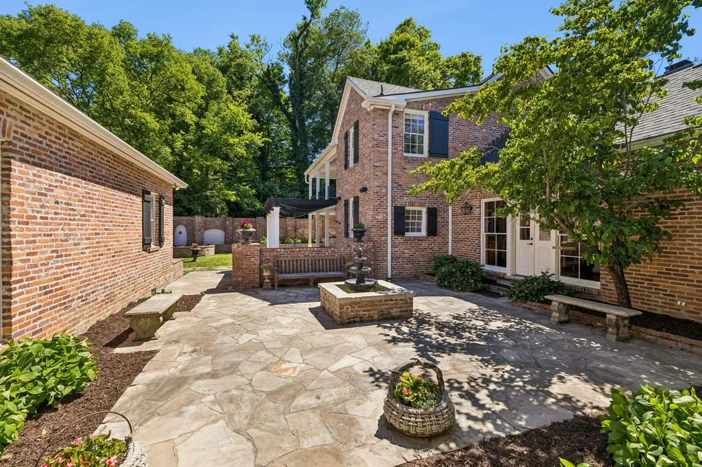 5201 Heathrow Hills Drive Brentwood TN 37027