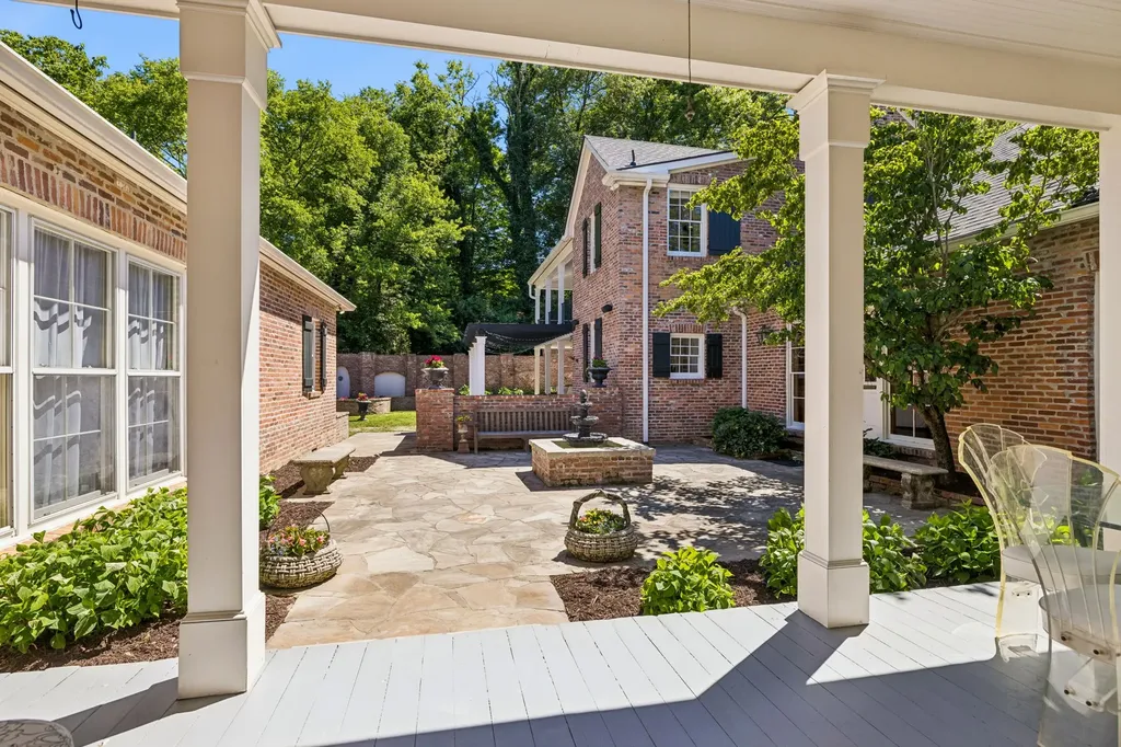 5201 Heathrow Hills Drive Brentwood TN 37027