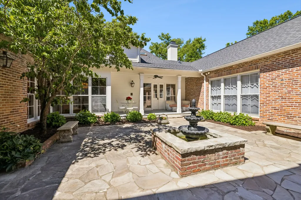 5201 Heathrow Hills Drive Brentwood TN 37027
