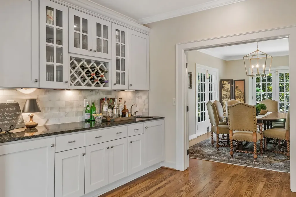 1724 Green Hills Drive Nashville TN 37215