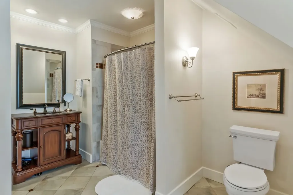 1724 Green Hills Drive Nashville TN 37215