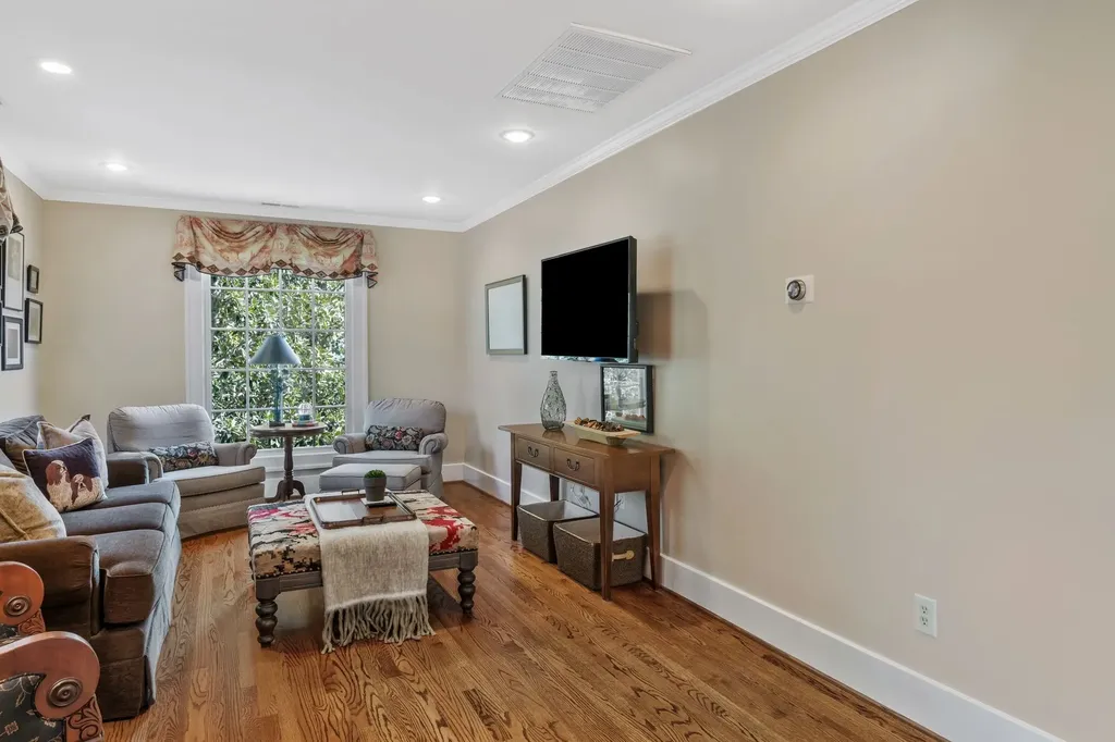 1724 Green Hills Drive Nashville TN 37215