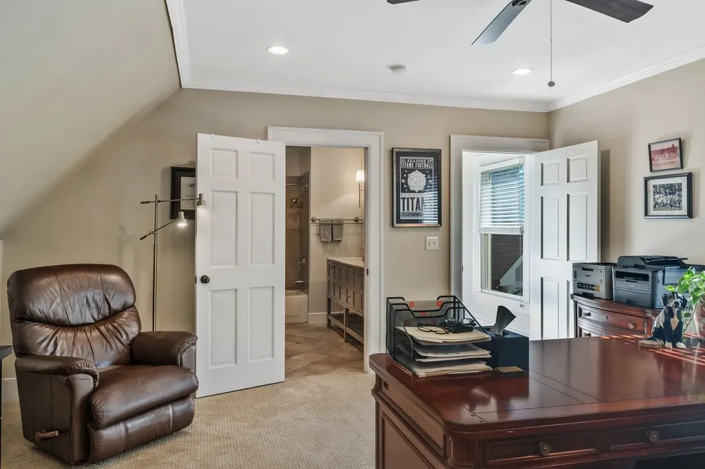 1724 Green Hills Drive Nashville TN 37215