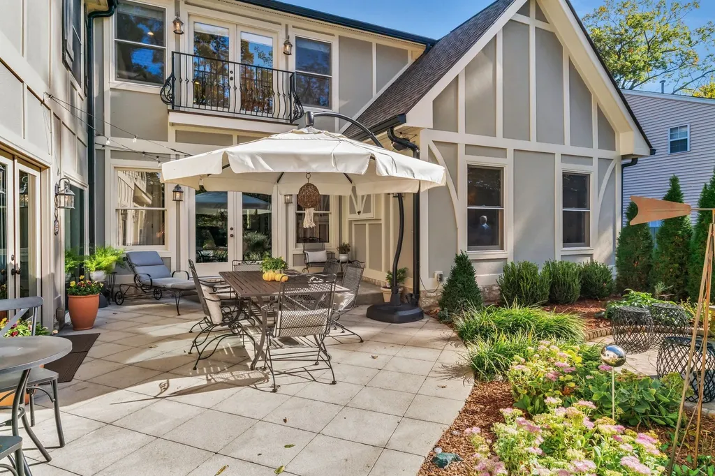 1724 Green Hills Drive Nashville TN 37215