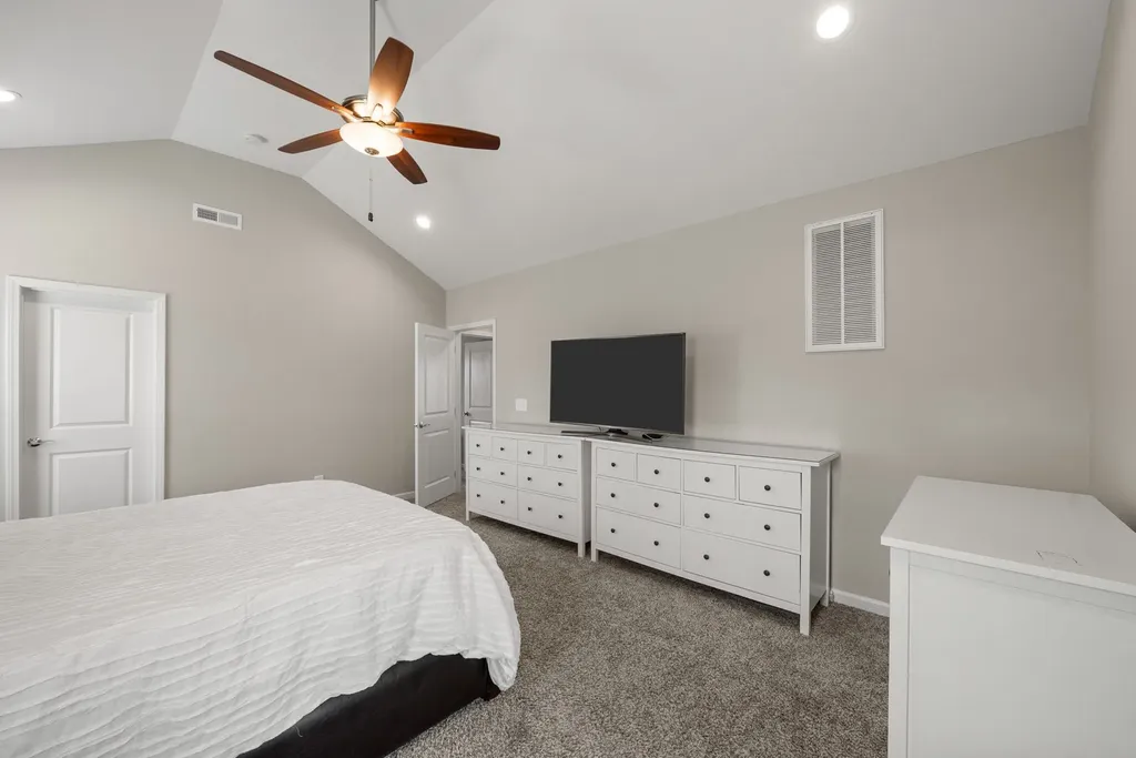 1429 Kingbird Drive Clarksville TN 37040