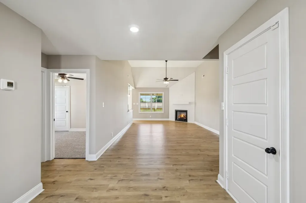 355 Hereford Farms Clarksville TN 37043