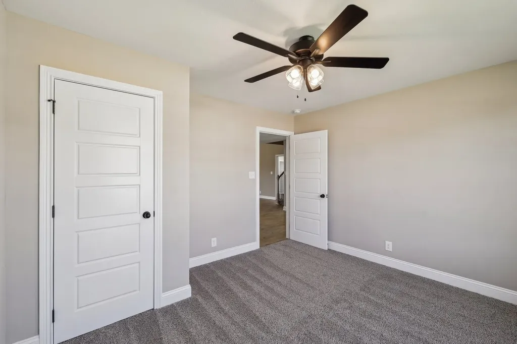 355 Hereford Farms Clarksville TN 37043