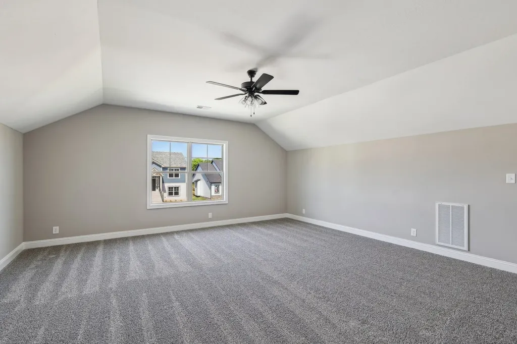 355 Hereford Farms Clarksville TN 37043