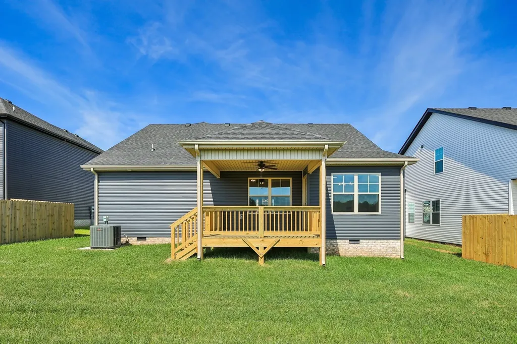 355 Hereford Farms Clarksville TN 37043