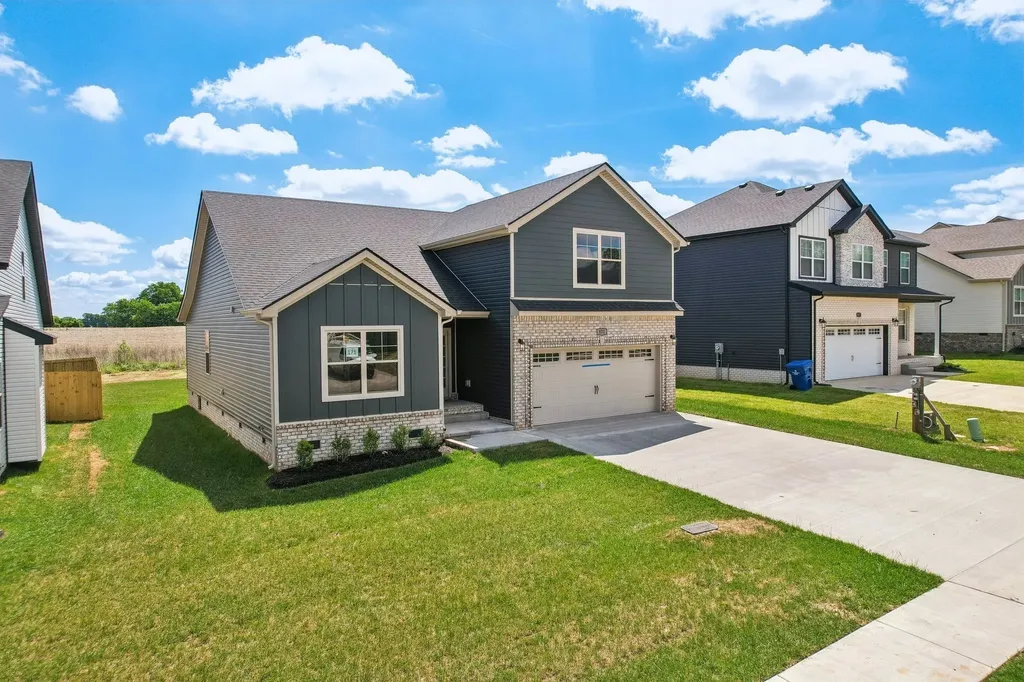355 Hereford Farms Clarksville TN 37043