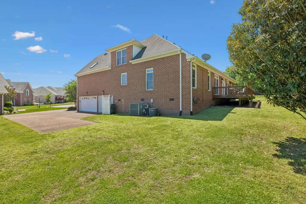 1409 Johns Meadows Cove Hermitage TN 37076
