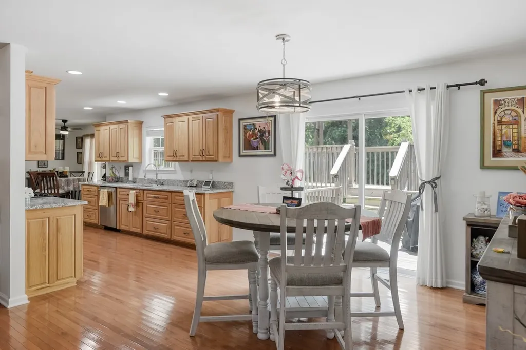 1555 Heller Ridge Spring Hill TN 37174