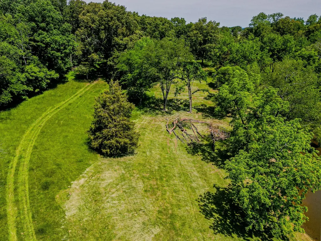 3 Valley Road Springfield TN 37172