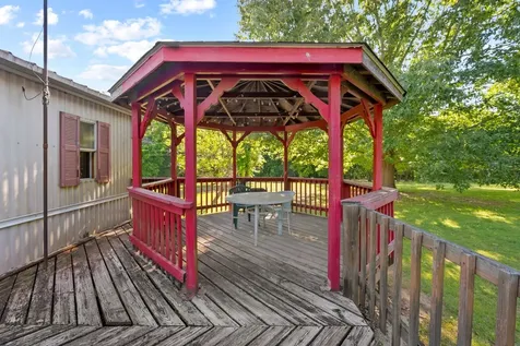 54 Frederick Place Linden TN 37096