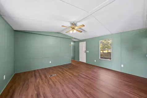 54 Frederick Place Linden TN 37096