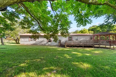 54 Frederick Place Linden TN 37096