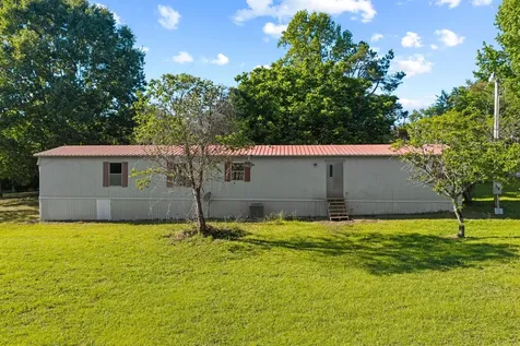 54 Frederick Place Linden TN 37096