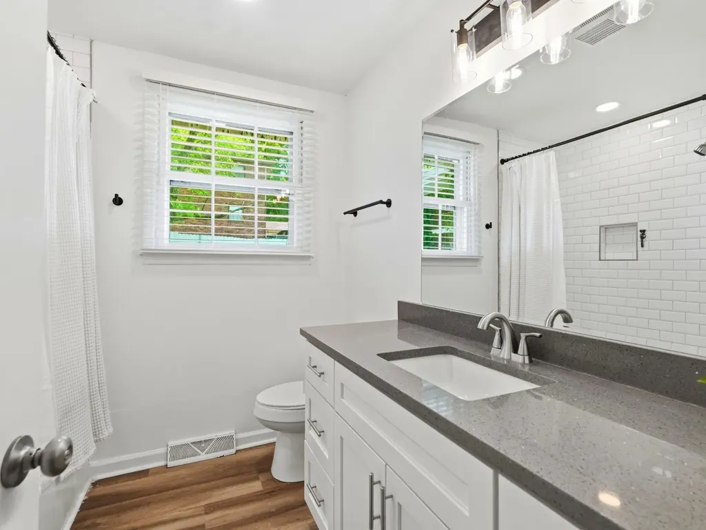 3288 Niagara Drive Nashville TN 37214