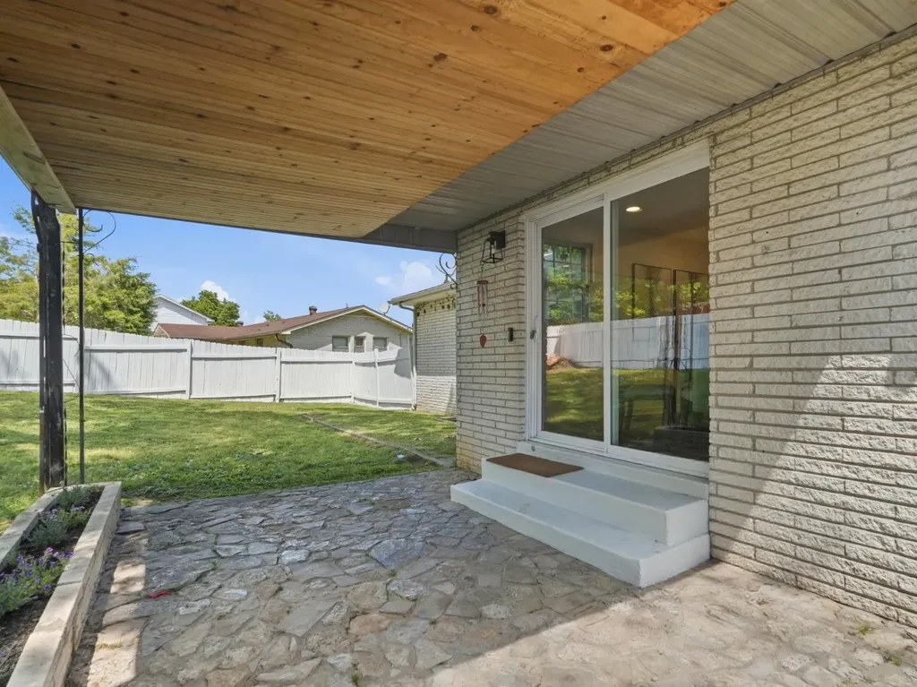 3288 Niagara Drive Nashville TN 37214