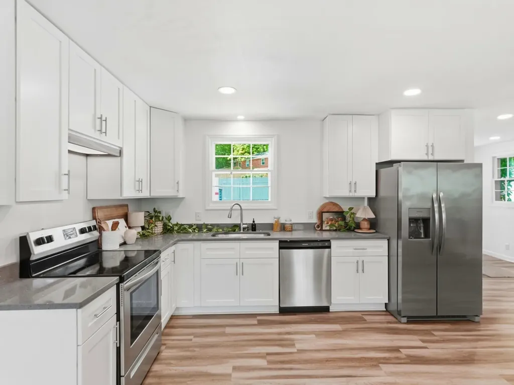 3288 Niagara Drive Nashville TN 37214