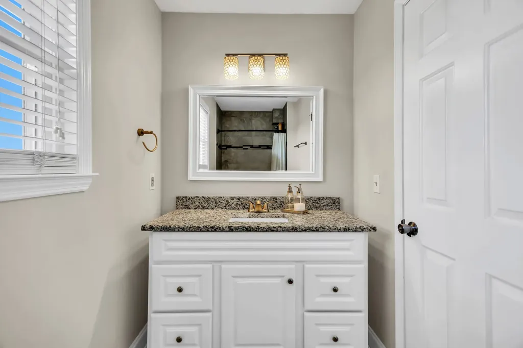 107 Maple Way, N Hendersonville TN 37075