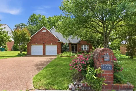 2646 Churchill Drive Thompsons Station TN 37179