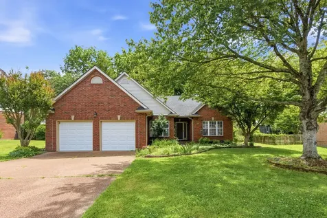2646 Churchill Drive Thompsons Station TN 37179