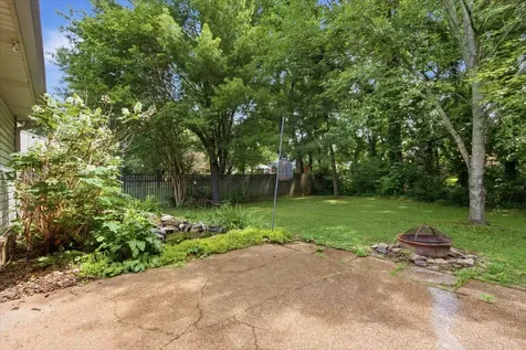 2646 Churchill Drive Thompsons Station TN 37179