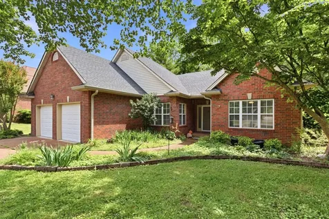 2646 Churchill Drive Thompsons Station TN 37179