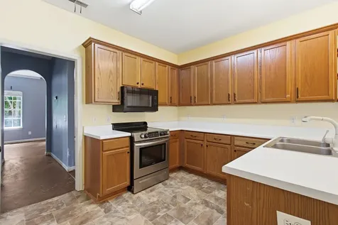 2646 Churchill Drive Thompsons Station TN 37179