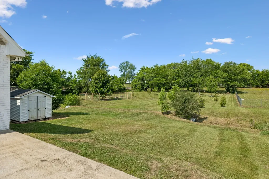 76 Mann Road Lebanon TN 37087