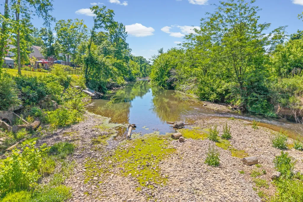 159 Whitehall Drive Clarksville TN 37042