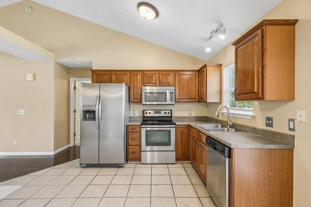 3417 Harbor Hill Place Nashville TN 37214