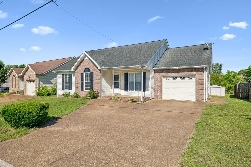 3417 Harbor Hill Place Nashville TN 37214