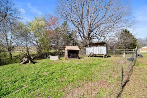 28 Old Eastbrook Road Estill Springs TN 37330
